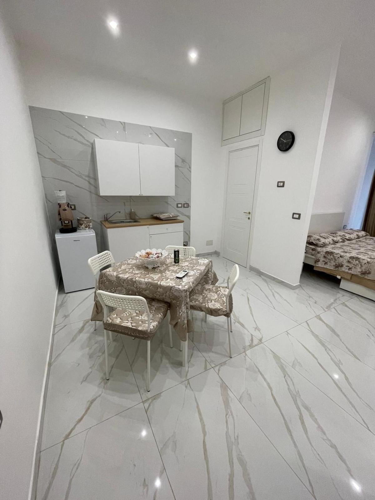 Briganti House * Neapel